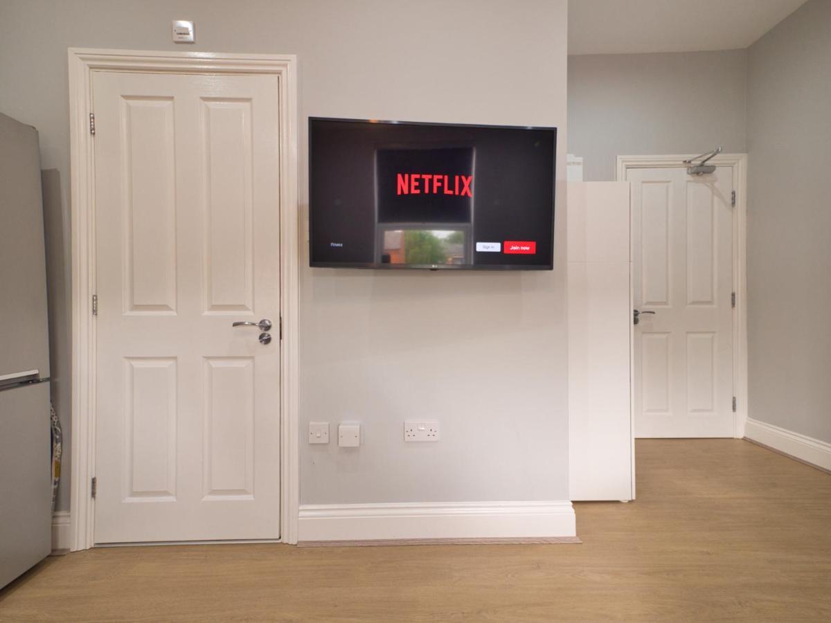 Stunning Property Fully Refurbished バーミンガム エクステリア 写真